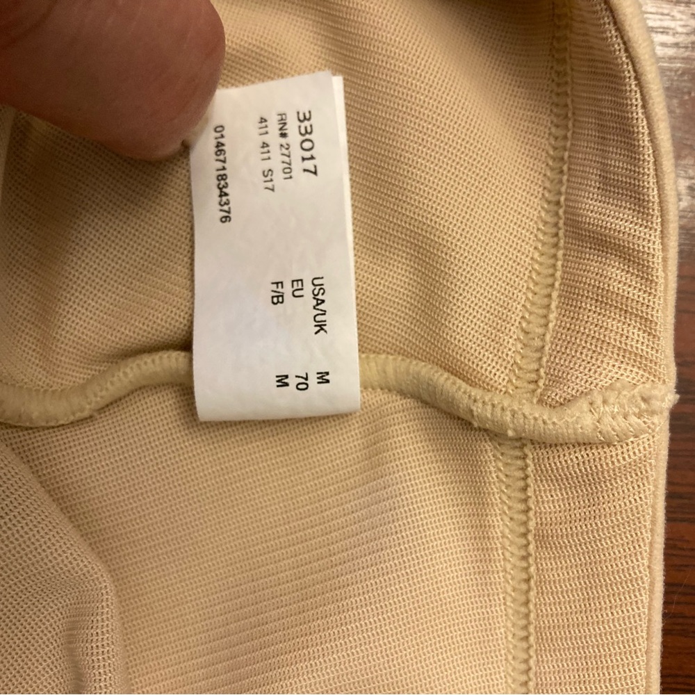Subtract Shapewear size medium - Picture 4 of 4